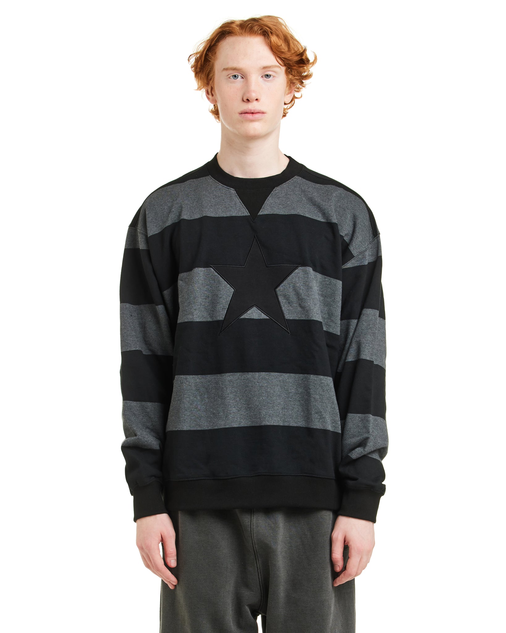 NOSTASY STRIPE STAR SWEAT