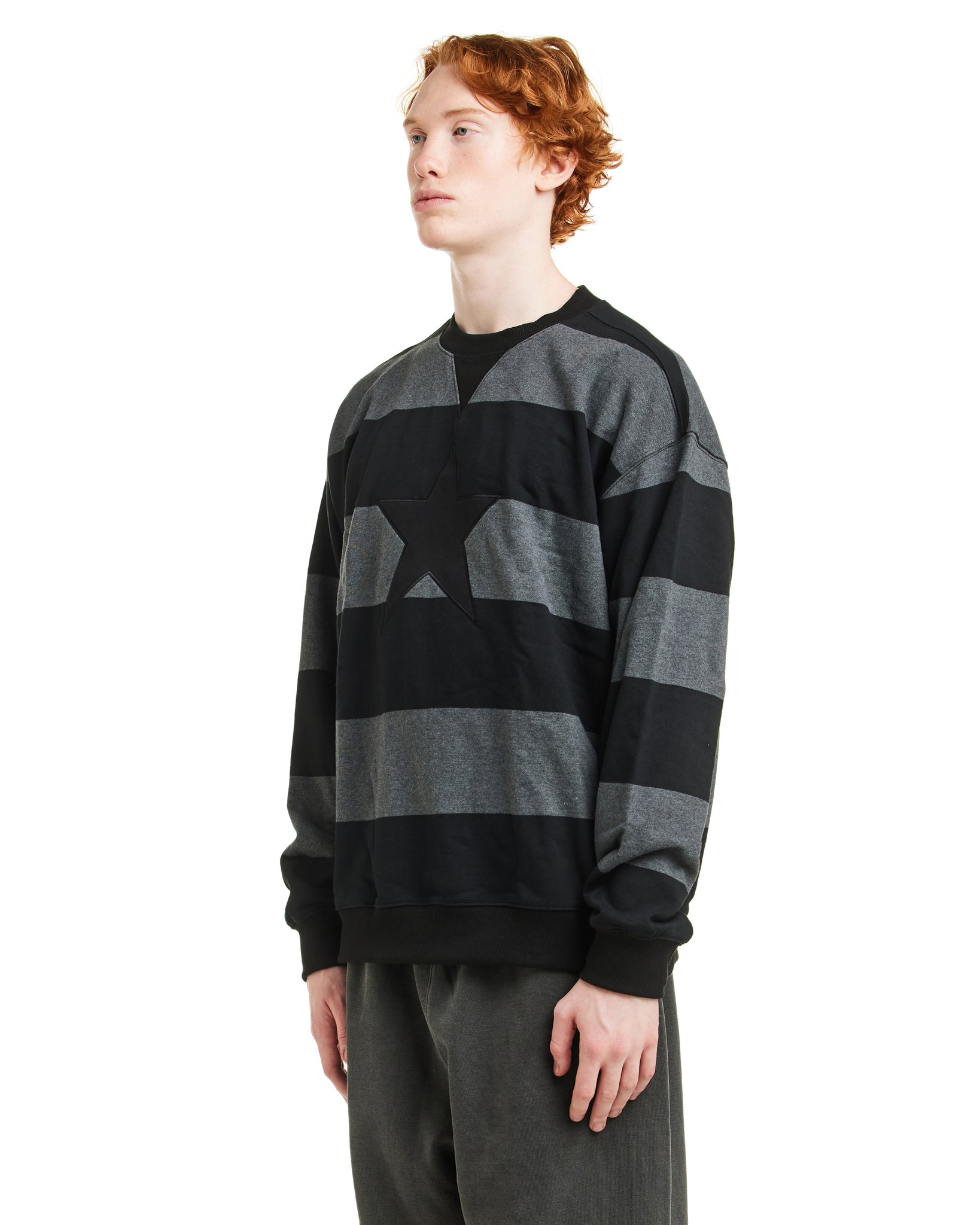 NOSTASY STRIPE STAR SWEAT