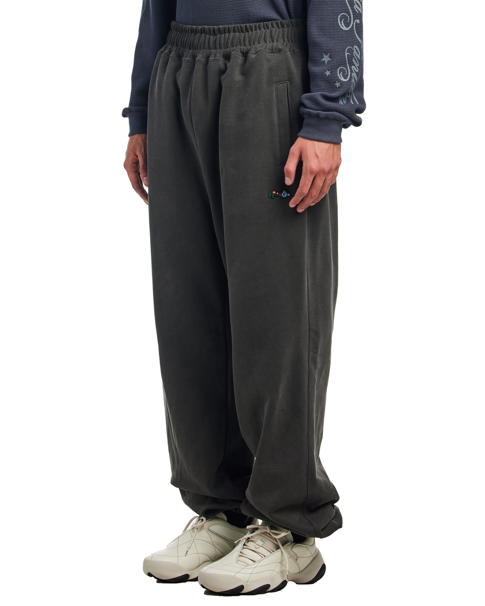 NOSTASY FLORAL SWEAT PANTS