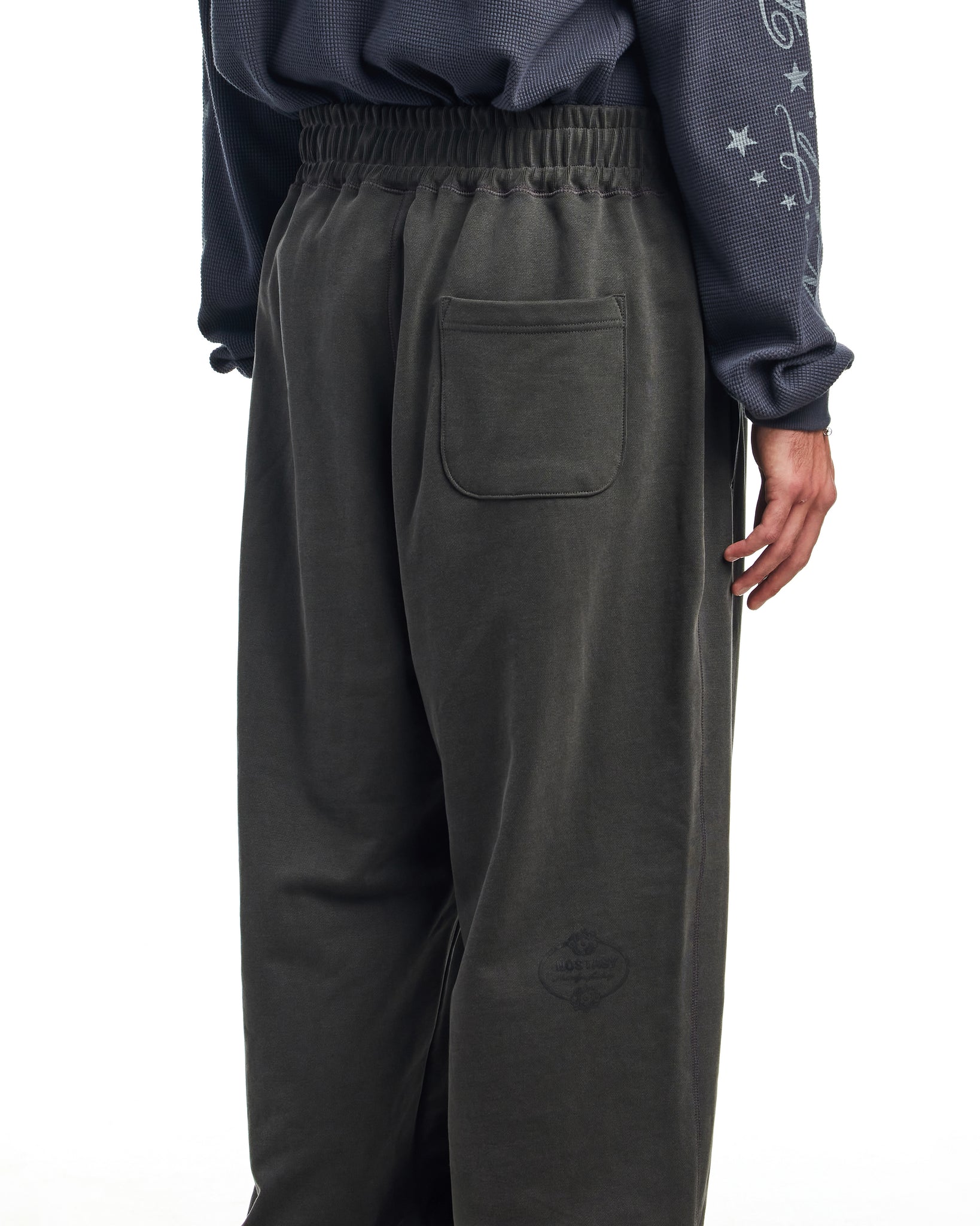 NOSTASY FLORAL SWEAT PANTS