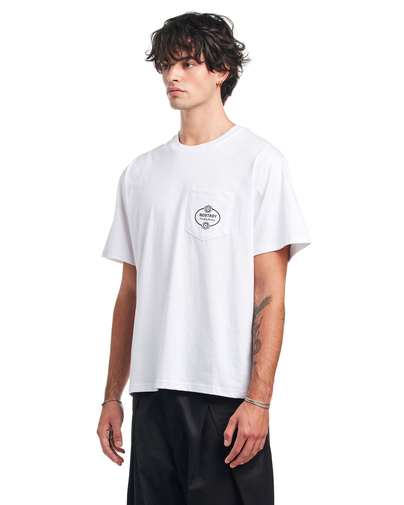FLORAL POCKET TEE